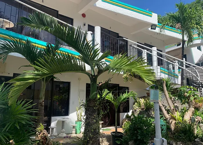 Turtle Inn Resort